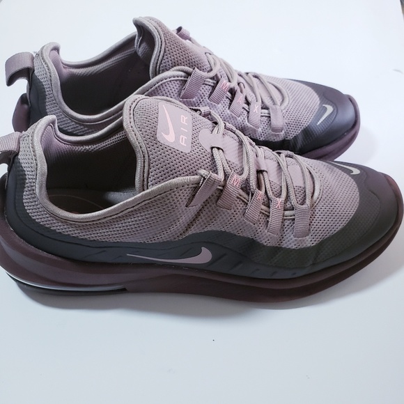 air max axis purple